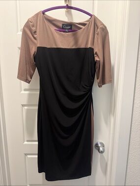 connected apparel Black and Taupe Colorblock Midi Sheath Dress